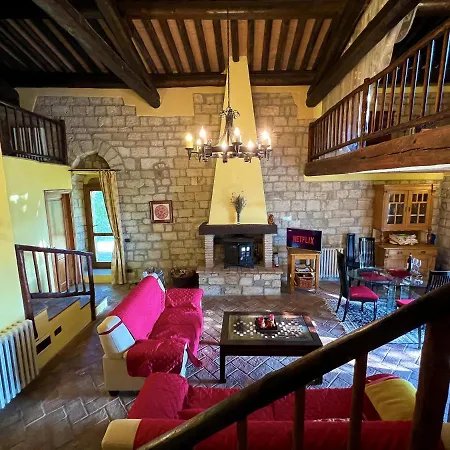 Country With Netflix And Swimming Pool Villa Volterra